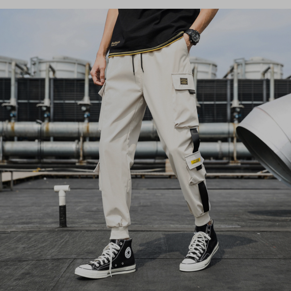 CARGO PANTS